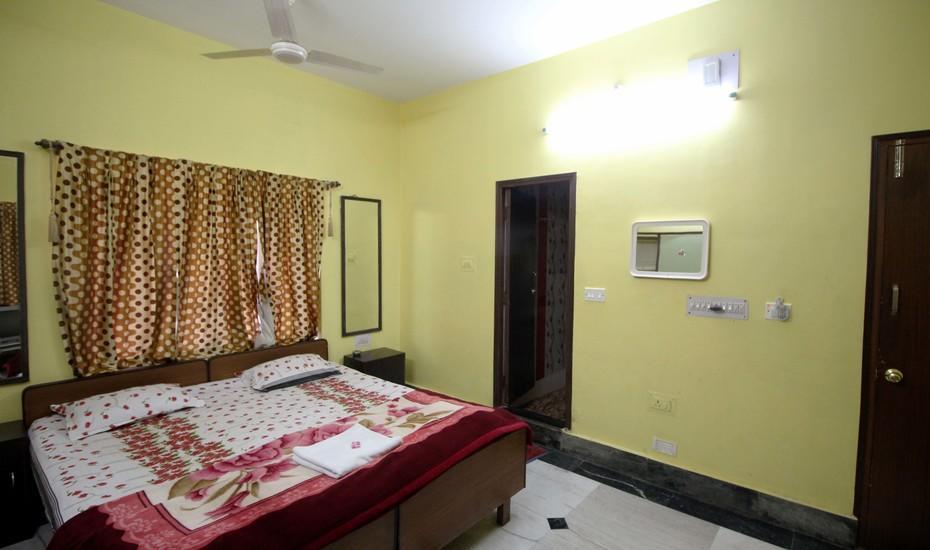 Kim Lawn Guest House Kolkata Bagian luar foto