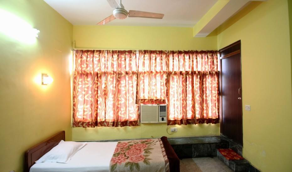 Kim Lawn Guest House Kolkata Bagian luar foto