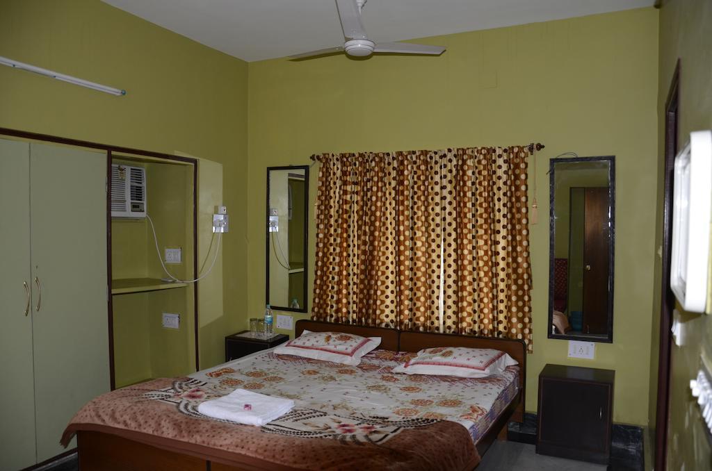 Kim Lawn Guest House Kolkata Ruang foto